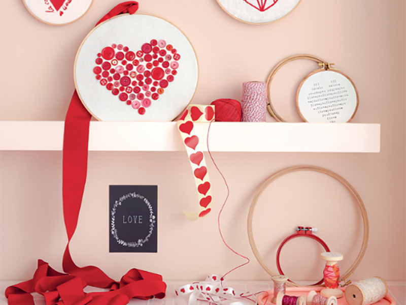 Cinq Cadeaux Romantiques en Forme de Coeur
